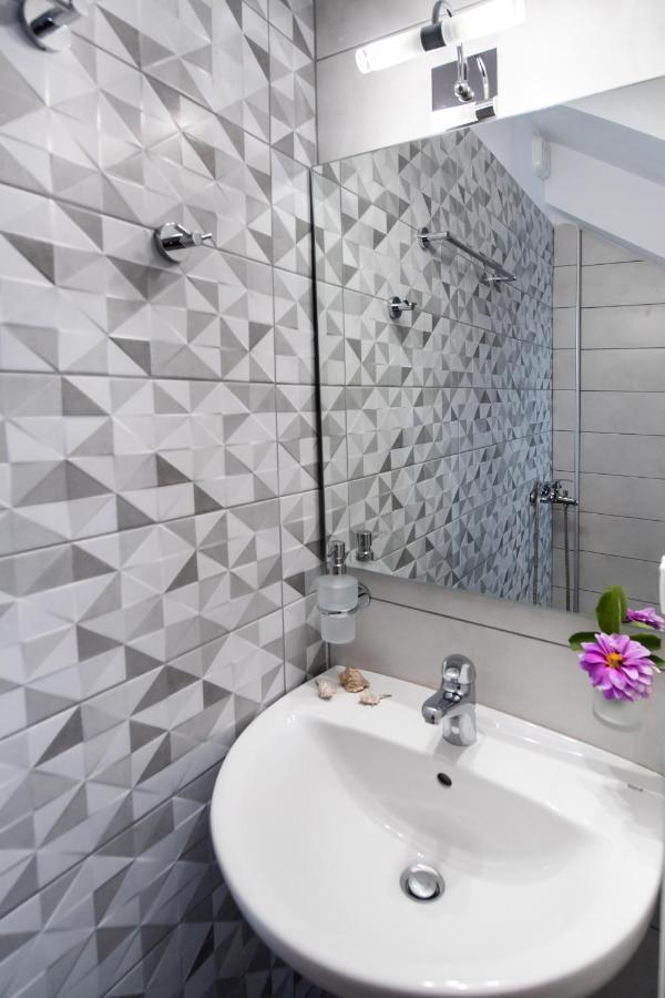 Bianco Stylish Maisonette Нікіана Екстер'єр фото