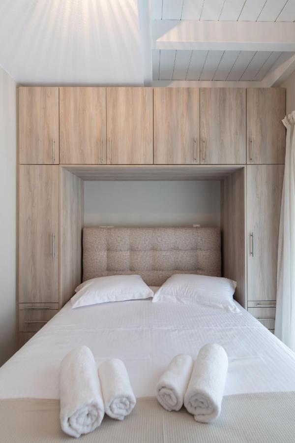 Bianco Stylish Maisonette Нікіана Екстер'єр фото